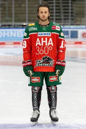 Riley Damiani 19 Augsburger Panther , team and portrait pictures, Augsburger Panther, season 2024 2025, ice hockey, Penny DEL, 12 08 2024 Augsburg Bavaria Germany Copyright: xkolbert-press ChristianxKolbertx