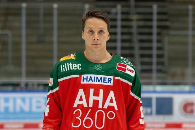 Anrei Hakulinen 94 Augsburger Panther , team and portrait pictures, Augsburger Panther, season 2024 2025, ice hockey, Penny DEL, 12 08 2024 Augsburg Bavaria Germany Copyright: xkolbert-press ChristianxKolbertx