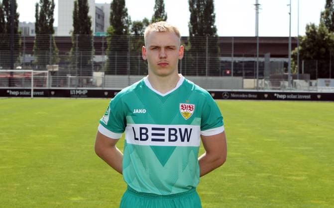 Stuttgart , Photo session , Nils Richter VfB Stuttgart U19 DFB Youth League portrait appointment 2024 2025