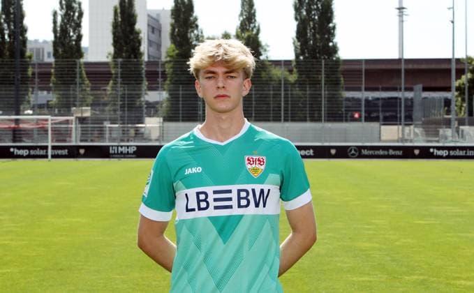 Stuttgart , Photo session , Robin Dittrich VfB Stuttgart U19 DFB Youth League portrait appointment 2024 2025