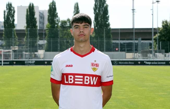 Stuttgart , Photo session , Mirza Catovic VfB Stuttgart U19 DFB Youth League portrait appointment 2024 2025