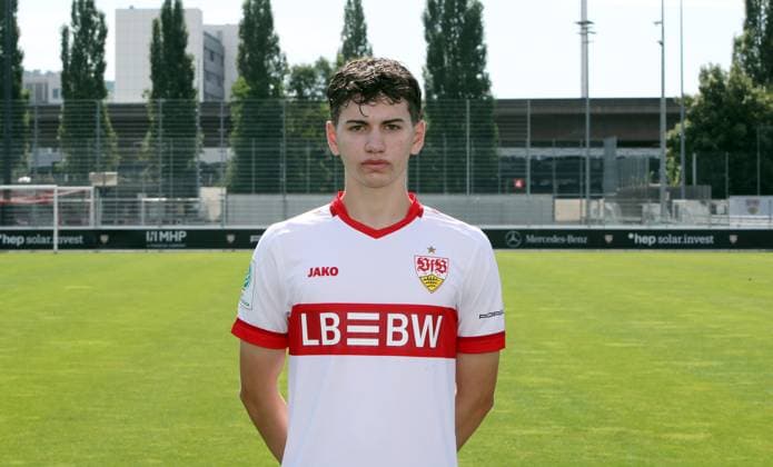 Stuttgart , Photo session , Tom Santos VfB Stuttgart U19 DFB Youth League portrait session 2024 2025