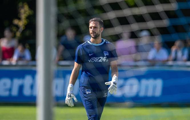 Soccer, Men, Season 2024 25, 2 Bundesliga, Hertha BSC, Training, Goalkeeper Marius Gersbeck Hertha BSC , 13 08 2024, Copyright: xSebastianxRäppold MatthiasxKochx