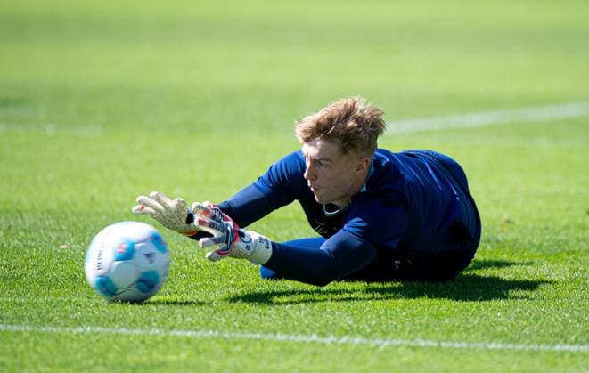 Soccer, Men, Season 2024 25, 2 Bundesliga, Hertha BSC, Training, Goalkeeper Tim Goller Hertha BSC , 13 08 2024, Copyright: xSebastianxRäppold MatthiasxKochx