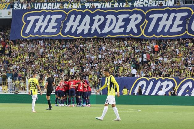 Fenerbahce Lille PHOTOPQR VOIX DU NORD FLORENT MOREAU ; 13 08 2024 ; Istanbul (Turquie), stade Sukru Saracoglu, le 13 08 2024. Troisieme tour preliminaire retour de Ligue des Champions. Fenerbahce affronte le LOSC. PHOTO FLORENT MOREAU LA VOIX DU NORD ISTANBUL France  Copyright: xPHOTOPQR VOIXxDUxNORD MAXPPPxFLORENTxMOREAUx 20240813VDN7631 20240813VDN7631