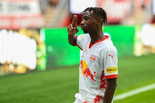 Champions League Qualification Twente Enschede RB Salzburg on 13 08 2024 at De Grolsch Veste in Enschede Cheering, goal celebration, goal scorer Dorgeles Nene Salzburg celebrates after his goal to 0 2 MT