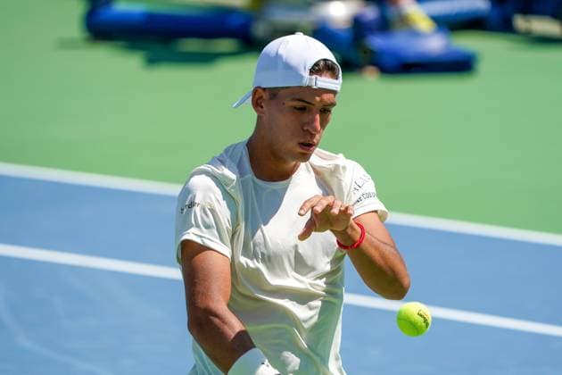 Cincinnati Open: First Round Matches Sebastian Baez is playing during his first-round match at the Cincinnati Open tennis tournament in Mason, Ohio, on August 13, 2024. Mason Ohio United States  Copyright: xJasonxWhitmanx originalFilename:whitman-cincinna240813_npLo1.jpg