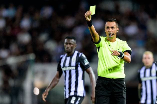 240813 Referee Marco Di Bello during the UEFA Champions League football match between PAOK and Malmö FF on August 13, 2024 in Thessaloniki Photo Mathilda Ahlberg BILDBYRAN kod MA MA0703 fotboll football soccer fotball champions league paok malmö ff bbeng  Copyright: MATHILDAxAHLBERG BB240813MA040