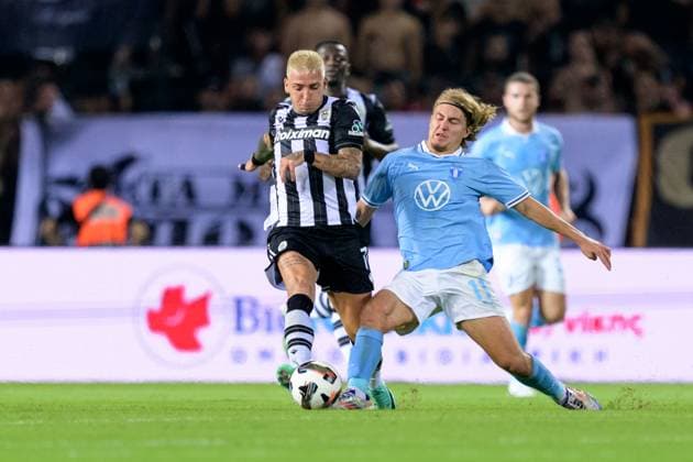 240813 Taison of PAOK and Sebastian Nanasi of Malmö FF during the UEFA Champions League football match between PAOK and Malmö FF on August 13, 2024 in Thessaloniki Photo Mathilda Ahlberg BILDBYRAN kod MA MA0703 fotboll football soccer fotball champions league paok malmö ff bbeng  Copyright: MATHILDAxAHLBERG BB240813MA052