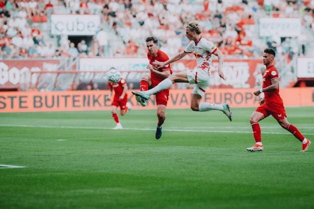UEFA Champions League 3rd Qualifiying round 2nd leg : FC Twente - FC Salzburg ENSCHEDE, NETHERLANDS - AUGUST 13: Maurits Kjaergaard of FC Salzburg scores his side s first goal during the UEFA Champions League 3rd qualifying round 2nd leg match FC Twente vs FC Salzburg on August 13, 2024 in Enschede, Netherlands. Copyright: xAndreasxSchaadx-xFCxRedxBullxSalzburgx DSC_0003LR