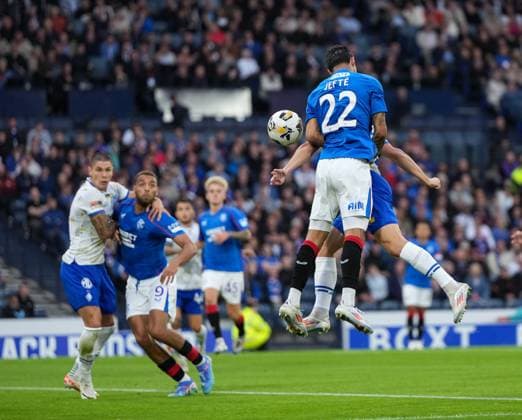 Jefte Vital Da Silva Dias of Rangers heads at goal above Denys Popov of Dynamo Kyiv. Rangers v Dynamo Kyiv, UEFA Champions League, Third Qualifying Round, Second Leg, Football, Hampden Park, Glasgow, UK, 13 Aug 2024 EDITORIAL USE ONLY No use with unauthorised audio, video, data, fixture lists, club league logos or live services. Online in-match use limited to 120 images, no video emulation. No use in betting, games or single club league player publications. Copyright: xStuartxWallace Shutterstockx 14633326i