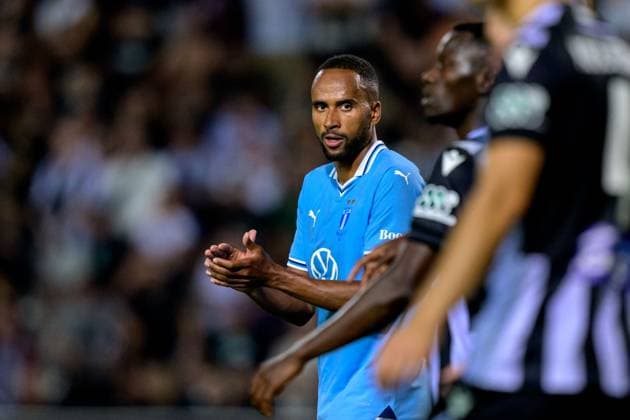 240813 Isaac Kiese Thelin of Malmö FF during the UEFA Champions League football match between PAOK and Malmö FF on August 13, 2024 in Thessaloniki Photo Mathilda Ahlberg BILDBYRAN kod MA MA0703 fotboll football soccer fotball champions league paok malmö ff bbeng  Copyright: MATHILDAxAHLBERG BB240813MA081