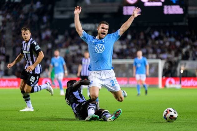 240813 Gabriel Busanello of Malmö FF during the UEFA Champions League football match between PAOK and Malmö FF on August 13, 2024 in Thessaloniki Photo Mathilda Ahlberg BILDBYRAN kod MA MA0703 fotboll football soccer fotball champions league paok malmö ff bbeng bbauto  Copyright: MATHILDAxAHLBERG BB240813MA092
