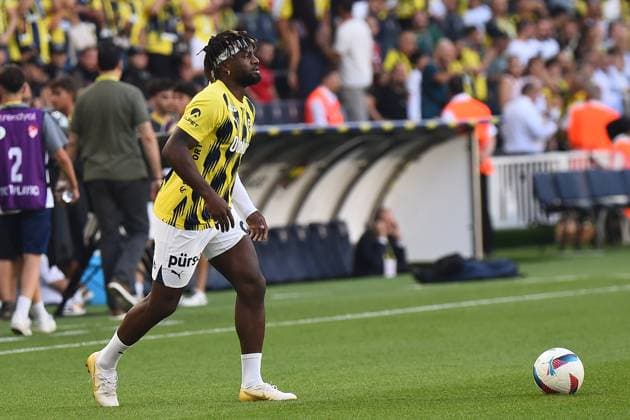 Allan Saint-Maximin of Fenerbahce during the UEFA Champions League Third Qualifying Round: Second Leg match between Fenerbahce and Lille FC at Ulker Stadium iin Istanbul , Turkey on August 13 , 2024. ( Photo by Seskimphoto ) Istanbul Turkey Istanbul Turkey Copyright: xSeskimphotox Fenerbahce-Lille-130824 (18)