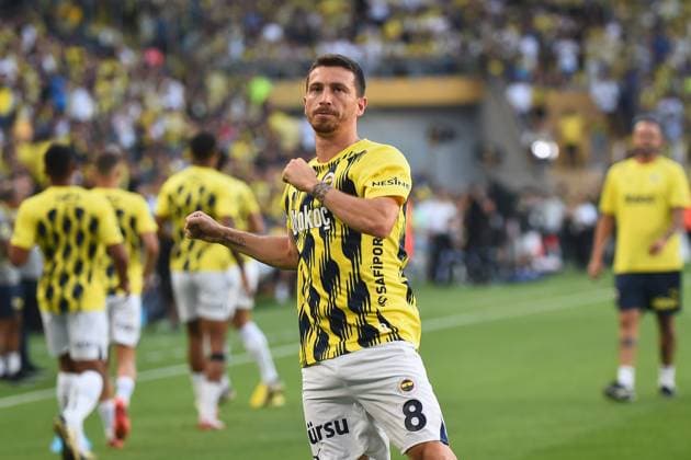 Mert Hakan Yandas of Fenerbahce during the UEFA Champions League Third Qualifying Round: Second Leg match between Fenerbahce and Lille FC at Ulker Stadium iin Istanbul , Turkey on August 13 , 2024. ( Photo by Seskimphoto ) Istanbul Turkey Istanbul Turkey Copyright: xSeskimphotox Fenerbahce-Lille-130824 (36)