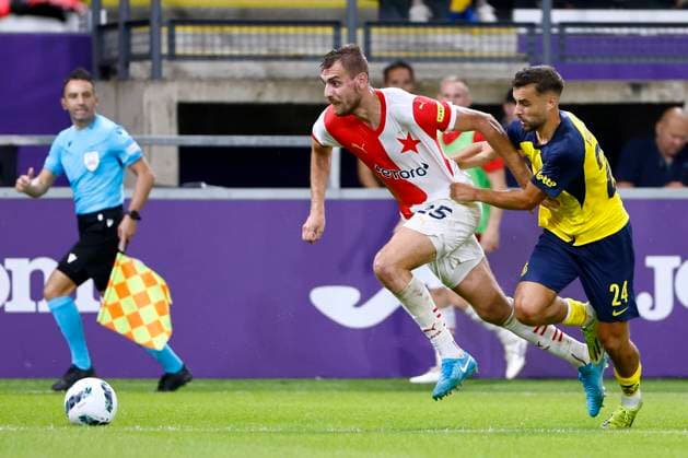 Union SG v Slavia Praha - UEFA Champions League BRUSSELS, BELGIUM - AUGUST 13 : Chory Tomas forward of SK Slavia Praha and Vanhoutte Charles midfielder of Royale Union Saint-Gilloise during the UEFA Champions League Third qualifying round 2nd leg match between Union Saint-Gilloise and Slavia Praha at the RSC Anderlecht stadium on August 13, 2024 in Brussels, Belgium , 13 08 2024 Brussels Belgium  Copyright: xJanxDexMeuleneirx
