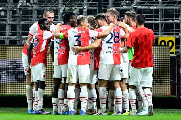 Union SG v Slavia Praha - UEFA Champions League BRUSSELS, BELGIUM - AUGUST 13 : The players of Slavia celebrating scoring a goal during the UEFA Champions League Third qualifying round 2nd leg match between Union Saint-Gilloise and Slavia Praha at the RSC Anderlecht stadium on August 13, 2024 in Brussels, Belgium , 13 08 2024 Brussels Belgium  Copyright: xNicoxVereeckenx