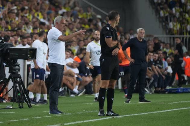 Coach Jose Mourinho of Fenerbahce during the UEFA Champions League Third Qualifying Round: Second Leg match between Fenerbahce and Lille FC at Ulker Stadium iin Istanbul , Turkey on August 13 , 2024. ( Photo by Seskimphoto ) Istanbul Turkey Istanbul Turkey Copyright: xSeskimphotox Fenerbahce-Lille-130824 (67)
