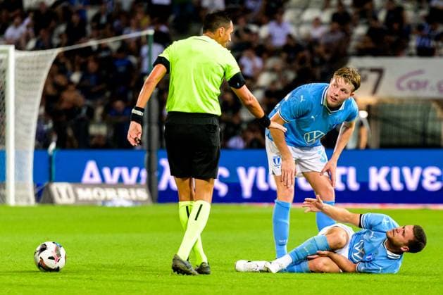 240813 Nils Zätterström and Gabriel Busanello of Malmö FF during the UEFA Champions League football match between PAOK and Malmö FF on August 13, 2024 in Thessaloniki Photo Mathilda Ahlberg BILDBYRAN kod MA MA0703 fotboll football soccer fotball champions league paok malmö ff bbeng  Copyright: MATHILDAxAHLBERG BB240813MA125