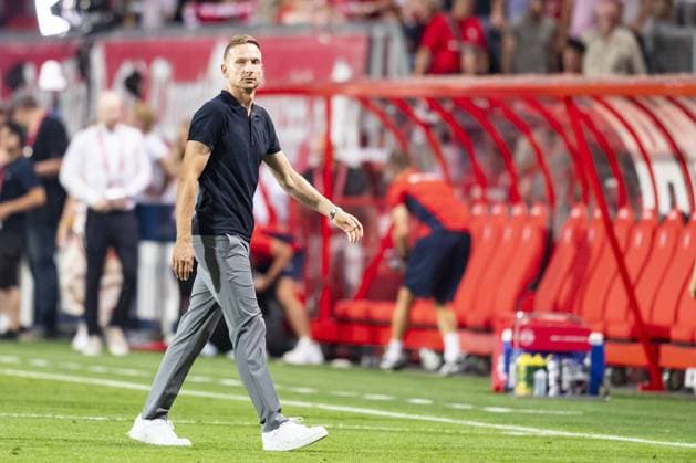 ENSCHEDE, 13-08-2024 , Stadium de Grolsch Veste, football, UEFA Champions League, qualification, season 2024 2025, during the match FC Twente - Salzburg, FC Salzburg trainer coach Pepijn Lijnders after the match Twente - Salzburg  x26029940x Copyright: