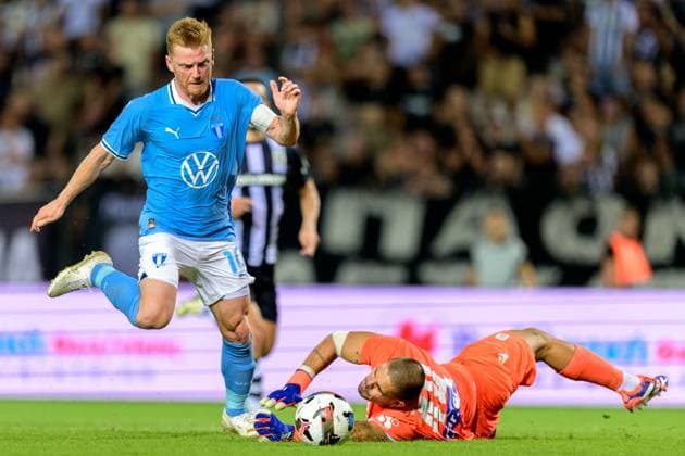 240813 Anders Christiansen of Malmö FF during the UEFA Champions League football match between PAOK and Malmö FF on August 13, 2024 in Thessaloniki Photo Mathilda Ahlberg BILDBYRAN kod MA MA0703 fotboll football soccer fotball champions league paok malmö ff bbeng  Copyright: MATHILDAxAHLBERG BB240813MA134