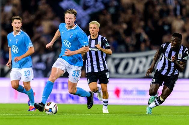 240813 Nils Zätterström of Malmö FF during the UEFA Champions League football match between PAOK and Malmö FF on August 13, 2024 in Thessaloniki Photo Mathilda Ahlberg BILDBYRAN kod MA MA0703 fotboll football soccer fotball champions league paok malmö ff bbeng  Copyright: MATHILDAxAHLBERG BB240813MA135