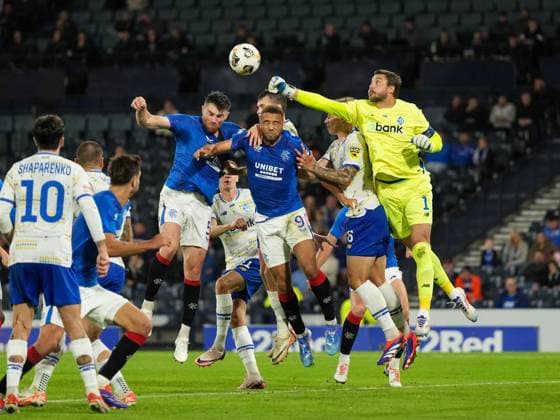 Sport Themen der Woche KW33 Sport Bilder des Tages Dynamo Kyiv goalkeeper Georgiy Bushchan punches the ball clear from his goal. Rangers v Dynamo Kyiv, UEFA Champions League, Third Qualifying Round, Second Leg, Football, Hampden Park, Glasgow, UK, 13 Aug 2024 EDITORIAL USE ONLY No use with unauthorised audio, video, data, fixture lists, club league logos or live services. Online in-match use limited to 120 images, no video emulation. No use in betting, games or single club league player publications.  Copyright: xStuartxWallace Shutterstockx 14633326bs