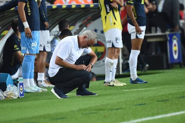 Coach Jose Mourinho of Fenerbahce during the UEFA Champions League Third Qualifying Round: Second Leg match between Fenerbahce and Lille FC at Ulker Stadium iin Istanbul , Turkey on August 13 , 2024. ( Photo by Seskimphoto ) Istanbul Turkey Istanbul Turkey Copyright: xSeskimphotox Fenerbahce-Lille-130824 (83)