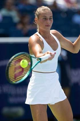 August 13, 2024, Mason, Oh, USA: 2024 Cincinnati Open Tennis, 2024 08 13 - Marta Kostyuk hits a ball against opponent Elise Mertens. ZUMAPress Mason USA - ZUMAn24_ 20240813_zaf_n24_055 Copyright: xWallyxNellx