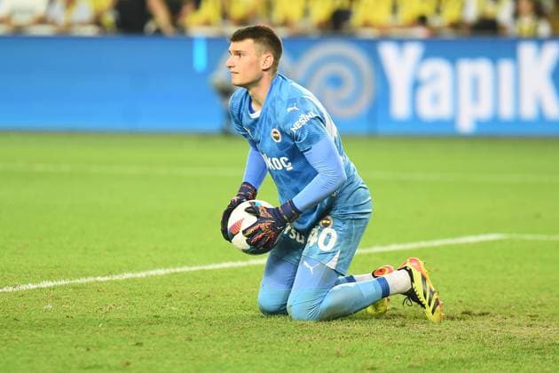 Goalkeeper Dominik Livakovic of Fenerbahce during the UEFA Champions League Third Qualifying Round: Second Leg match between Fenerbahce and Lille FC at Ulker Stadium iin Istanbul , Turkey on August 13 , 2024. ( Photo by Seskimphoto ) Istanbul Turkey Istanbul Turkey Copyright: xSeskimphotox Fenerbahce-Lille-130824 (231)