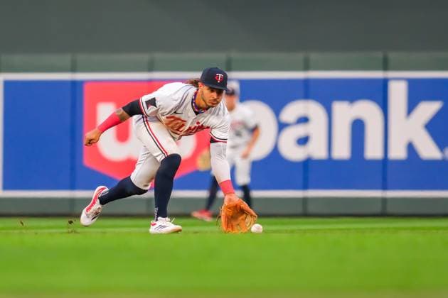 August 13, 2024, Minneapolis, Minnesota, USA: Minnesota Twins second baseman AUSTIN MARTIN (82) goes for a play on a ground ball during a MLB, Baseball Herren, USA game between the Minnesota Twins and the Kansas City Royals at Target Field. The Twins won 13-3. Minneapolis USA - ZUMAg254 20240813_zsp_g254_102 Copyright: xStevenxGarciax
