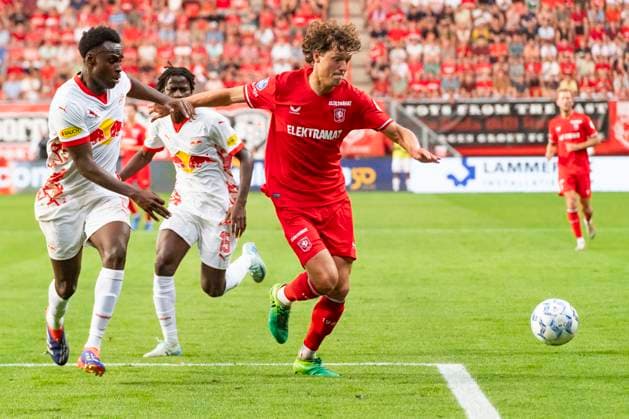 ENSCHEDE, 13-08-2024 , Stadium de Grolsch Veste, football, UEFA Champions League, qualification, season 2024 2025, during the match FC Twente - Salzburg, FC Twente player Sam Lammers Twente - Salzburg  x26031212x Copyright: