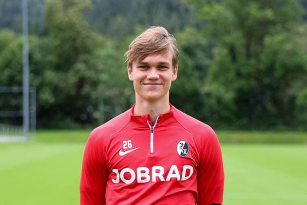 Oscar Wiklöf , Soccer, Regionalliga Suedwest, SC Freiburg II, Team presentation, 04 07 2024, Freiburg Soccer School, Freiburg im Breisgau, Germany Freiburg im Breisgau Freiburg Soccer School Baden Wuerttemberg Germany Copyright: xGrantxHubbsx