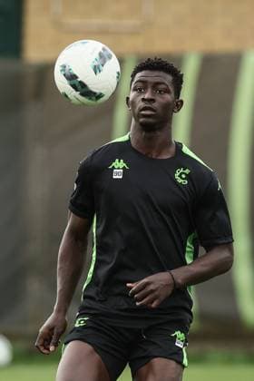 Cercle s Emmanuel Kakou pictured during a training session of Belgian soccer team Cercle Brugge KSV, Wednesday 14 August 2024 in Brugge. The team is preparing for tomorrow s match against Norwegian Molde FK, the return game in the third qualifying round for the UEFA Europa League competition. Molde won the first leg 3-0. BRUNOxFAHY  x98436446x