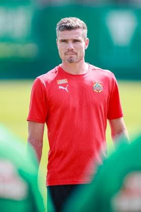 SOCCER - UEFA EL, Rapid vs Trabzonspor VIENNA,AUSTRIA,14.AUG.24 - SOCCER - UEFA Europa League, qualification, SK Rapid Wien vs Trabzonspor Kuluebue, preview, training Rapid. Image shows head coach Robert Klauss (Rapid).  GEPAxpictures xManuelxBinder