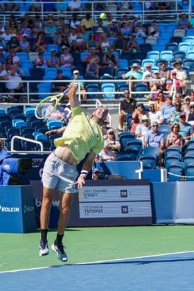August 14, 2024, Mason, Ohio, USA: Jan-Lennard Struff (GER) serves to Stefanos Tsitsipas (not pictured) during the first round of the 2024 Cincinnati Open at Lindner Family Tennis Center. Mason USA - ZUMAw109 20240814_fap_w109_005 Copyright: xDebbyxWongx