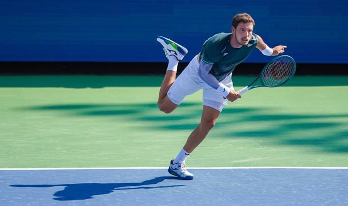 August 14, 2024, Mason, Ohio, USA: Pablo Carreno Busta (ESP) serves to Sebastian Korda (not pictured) during the mens singles first round of the 2024 Cincinnati Open at Lindner Family Tennis Center. Mason USA - ZUMAw109 20240814_fap_w109_064 Copyright: xDebbyxWongx