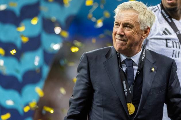 Real Madrid CF v Atalanta BC - UEFA Super Cup 2024 Carlo Ancelotti of Real Madrid celebrates during the UEFA Super Cup 2024 match between Real Madrid and Atalanta BC at National Stadium on August 14, 2024 in Warsaw, Poland. Warsaw Poland  Copyright: xAndrzejxIwanczukx originalFilename:iwanczuk-realmadr240814_npC80.jpg