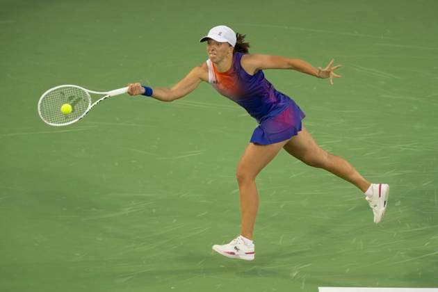 August 14, 2024: Cincinnati, Ohio, USA: IGA SWIATEK (POL) defeats V. Garcheva (FRA) 6-0, 6-7, 6-2, during Cincinnati Open at Lindner Family Tennis Center. Cincinnati USA - ZUMAn24_ 20240814_zaf_n24_175 Copyright: xWallyxNellx