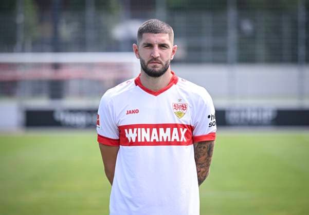 FOOTBALL 1 BUNDESLIGA 13 08 2024 Portraettermin 2024 2025 at VfB Stuttgart on the training ground Jeff Chabot VfB Stuttgart