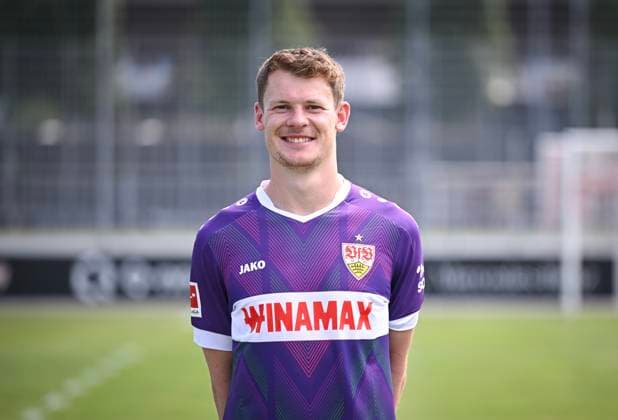 FOOTBALL 1 BUNDESLIGA 13 08 2024 Portraettermin 2024 2025 at VfB Stuttgart on the training ground Goalkeeper Alexander Nuebel VfB Stuttgart