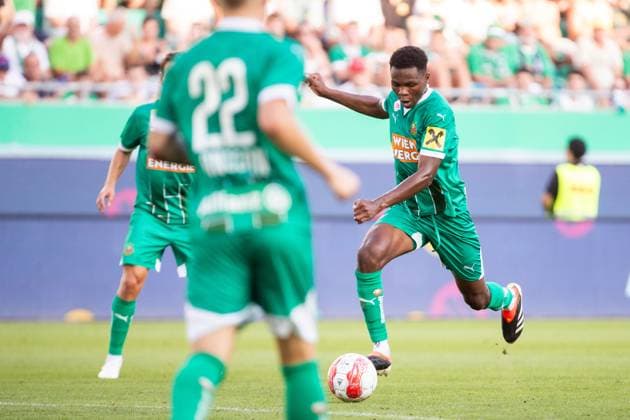 SOCCER - UEFA CL, Rapid vs Trabzonspor VIENNA,AUSTRIA,15.AUG.24 - SOCCER - UEFA Champions League, qualification, SK Rapid Wien vs Trabzonspor Kuluebue. Image shows Mamadou Sangare (Rapid).  GEPAxpictures xPhilippxBrem
