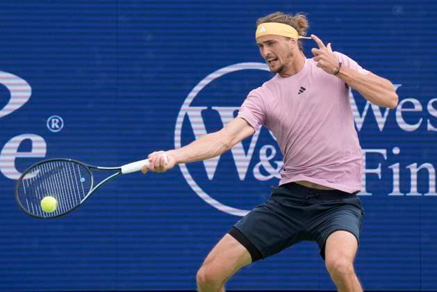 August 15, 2024: Alexander Zverev (GER) defeated Karen Khachanov 6-3, 6-2, at the Western & Southern Open being played at Lindner Family Tennis Center in Mason, Ohio. Ã‚ Tennisclix CSM Mason USA - ZUMAc04_ 20240815_zma_c04_016 Copyright: xLesliexBillmanx
