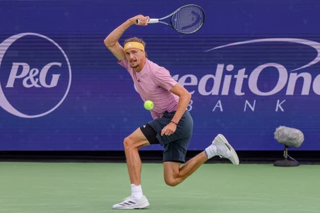 August 15, 2024, Mason, Ohio, U.S: Alexander Zverev (GER) hits a forehand shot during ThursdayÃ¢â‚¬â ¢s round of the Cincinnati Open at the Lindner Family Tennis Center , Mason, Oh. Mason U.S - ZUMAs304 20240815_zaf_s304_023 Copyright: xScottxStuartx