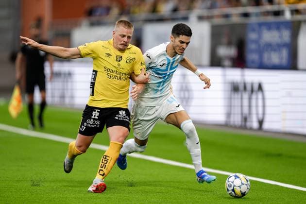 240815 Per Frick of Elfsborg and Niko Jankovic of Rijeka during the UEFA Europa League qualification match between Elfsborg and Rijeka on August 15, 2024 in Boras Photo Carl Sandin BILDBYRAN kod CS JJ0389 fotboll football soccer fotball uefa europa league elfsborg hnk rijeka bbeng  Copyright: CARLxSANDIN BB240815CS014