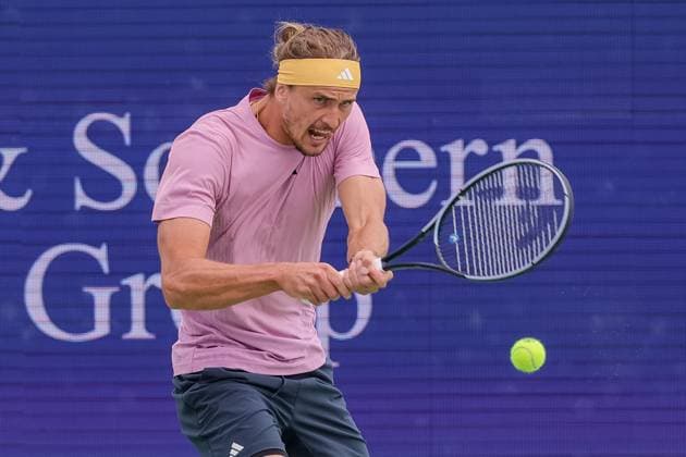 August 15, 2024, Mason, Ohio, U.S: ALEXANDER ZVEREV (GER) hits a backhand against K. Khachanov during Cincinnati Open at the Lindner Family Tennis Center. Mason U.S - ZUMAs304 20240815_zaf_s304_045 Copyright: xScottxStuartx