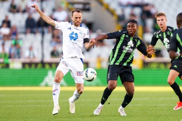 Cercle Brugge v Molde - UEFA Europa League BRUGGE, BELGIUM - AUGUST 15 : Abu Francis midfielder of Cercle Brugge battles for the ball with Wolff Eikrem Magnus midfielder of Molde FK during the UEFA Europa League third qualifying round 2nd leg match between Cercle Brugge and Molde on August 15, 2024 in Brugge, Belgium, 15 08 2024  Copyright: xTomasxSiskx