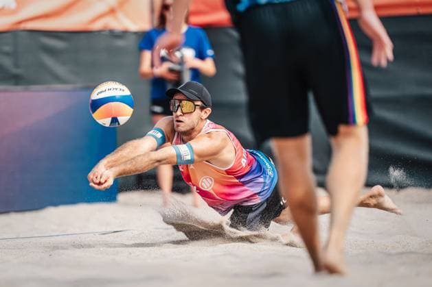Beach volleyball men Allianz German Beach Tour 2024 Tourstop Kühlungsborn 2 15 08 2024 Tilo Rietschel jumps to the ball Kühlungsborn beach at the pier Mecklenburg Western Pomerania Germany