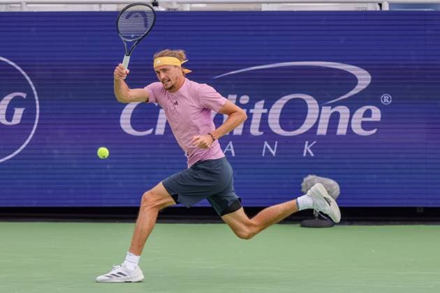 August 15, 2024, Mason, Ohio, U.S: Alexander Zverev (GER) returns a shot during ThursdayÃ¢â‚¬â ¢s round of the Cincinnati Open at the Lindner Family Tennis Center , Mason, Oh. Mason USA - ZUMAs304 20240815_zaf_s304_002 Copyright: xScottxStuartx