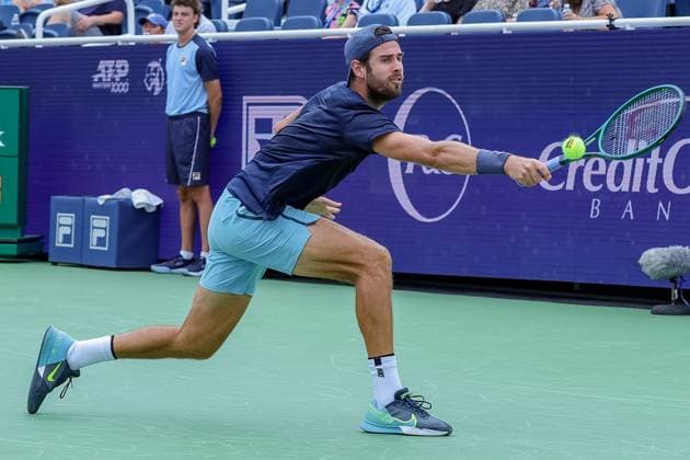 August 15, 2024, Mason, Ohio, U.S: Karen Khachanov (RUS) returns a serve to the corner during ThursdayÃ¢â‚¬â ¢s round of the Cincinnati Open at the Lindner Family Tennis Center , Mason, Oh. Mason USA - ZUMAs304 20240815_zaf_s304_008 Copyright: xScottxStuartx